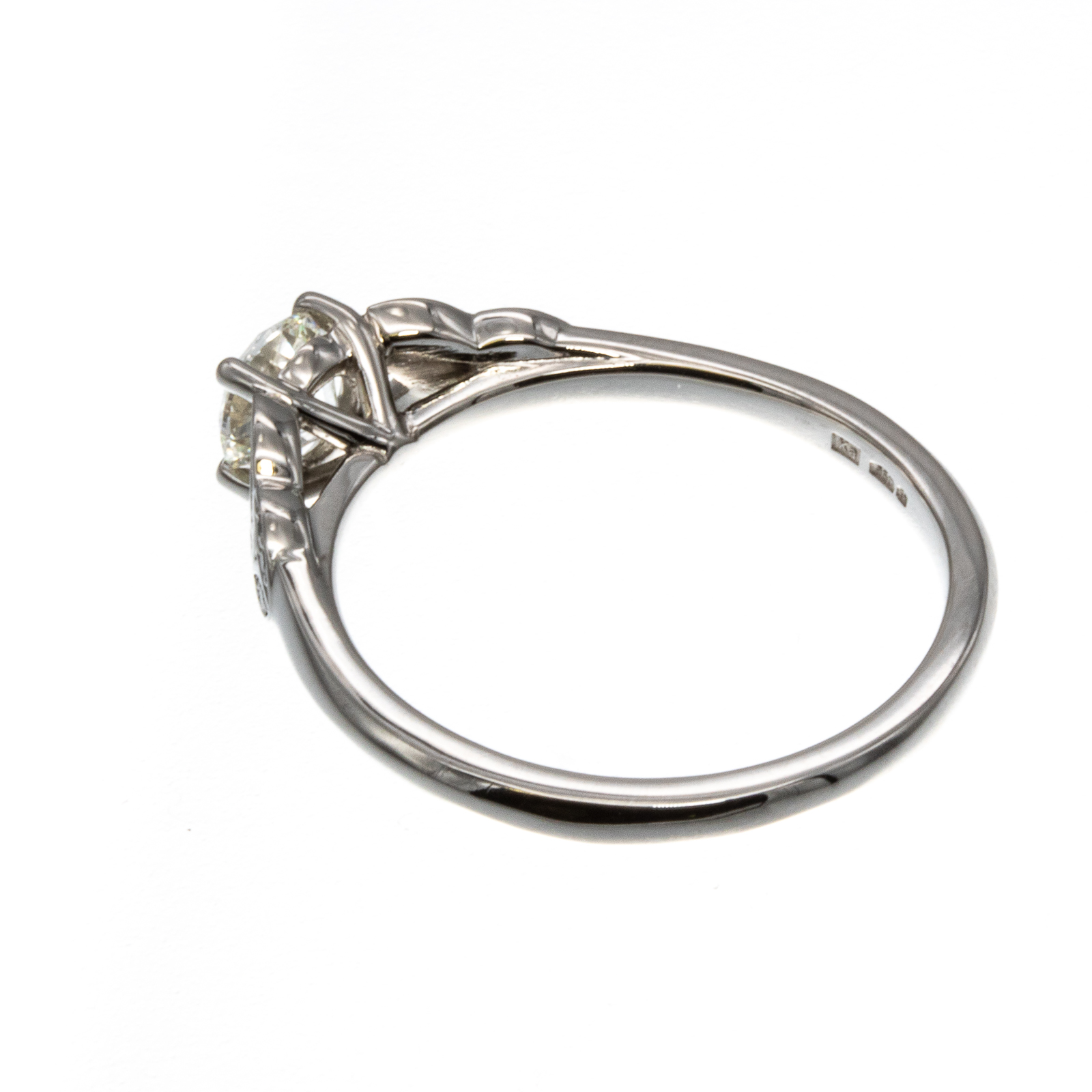 Barleycorn Diamond solitaire ring - Image 3